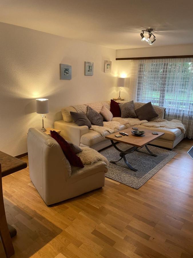 Modern Taesch Apartment With Free Parking Exteriér fotografie